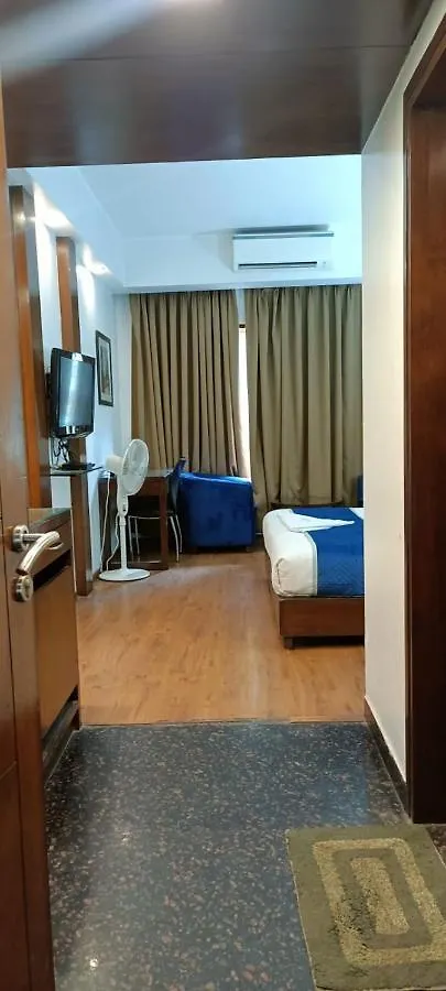 Hotel Blooming Inn And Banquet Gurgaon