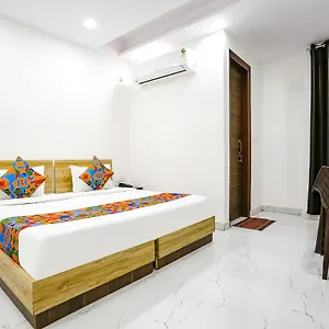 Fabhotel Silver Crown Gurgaon